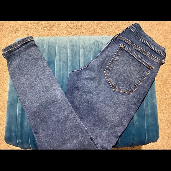 Banana Republic Denim - Banana Republic sculpt skinny jeans